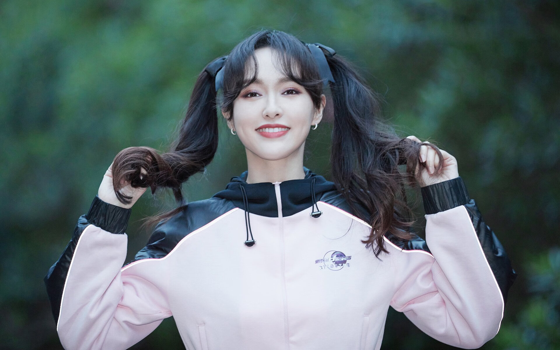 伯镇逆转格里姆斯比,完美逆袭,球队积极备战下一回合,伯格理简介