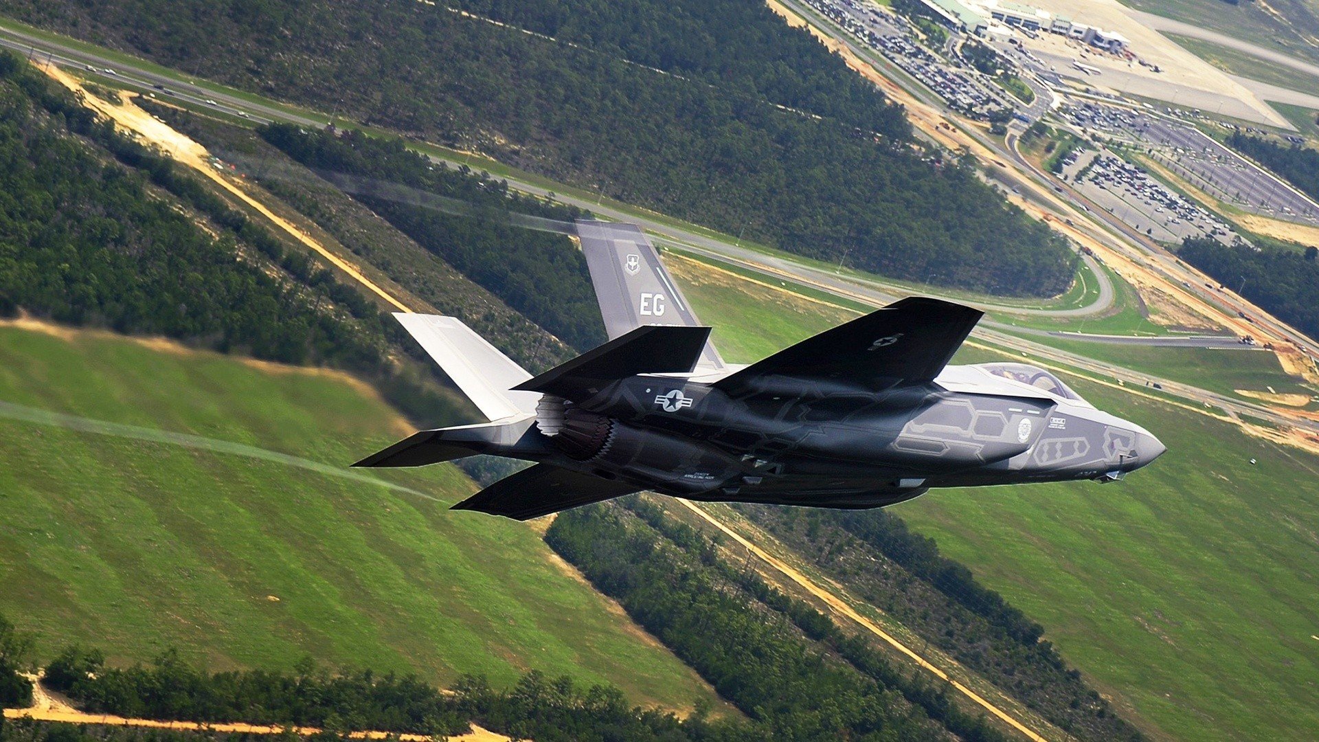 世界杯预选赛国足晋级 球迷欣喜若狂，2022世界杯国足预选赛出线规则