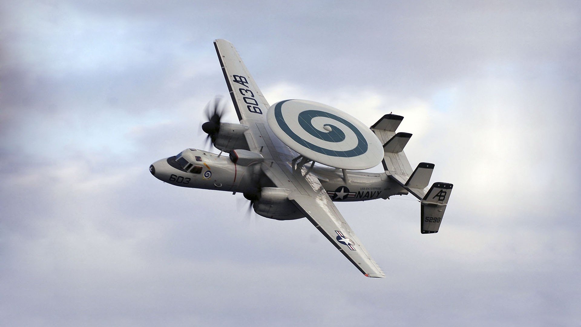 开云网站-未来足球：智能硬件与科技结合，运动表现无极限，足球未来可期