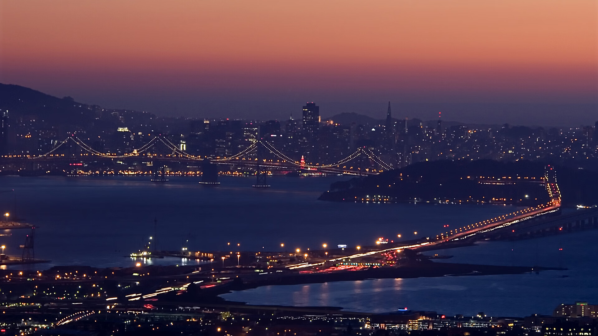 开云·体育官网APP下载-法甲豪门激战：点球大战中的绝命一击，法甲传统豪门